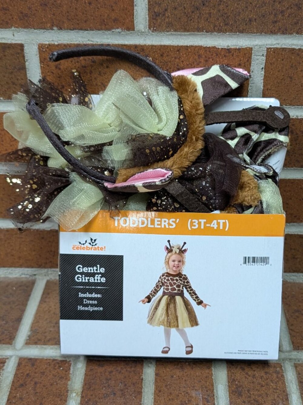 Celebrate! Gentle Giraffe Costume - size 3T-4T - NIP